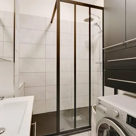 Homestay Bright Getaway Near Montparnasse Paris