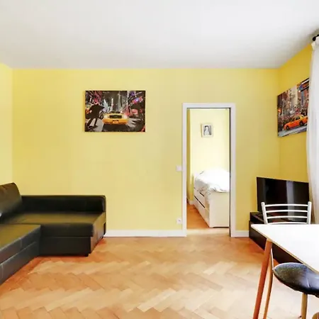 בית אירוח Bright Getaway Near Montparnasse